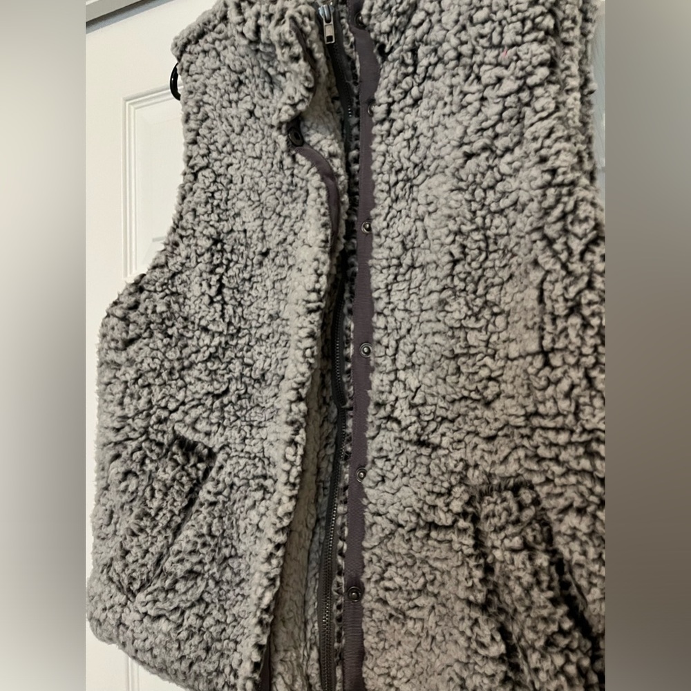 Women’s vest